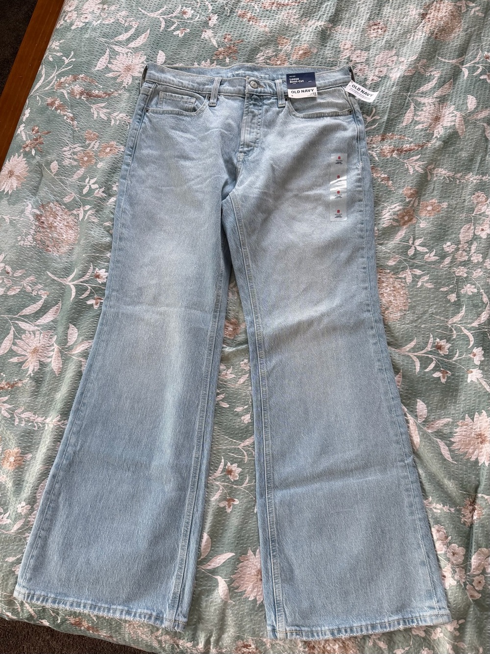 NWT Old Navy Mid Rise Loose Bootcut Jeans
